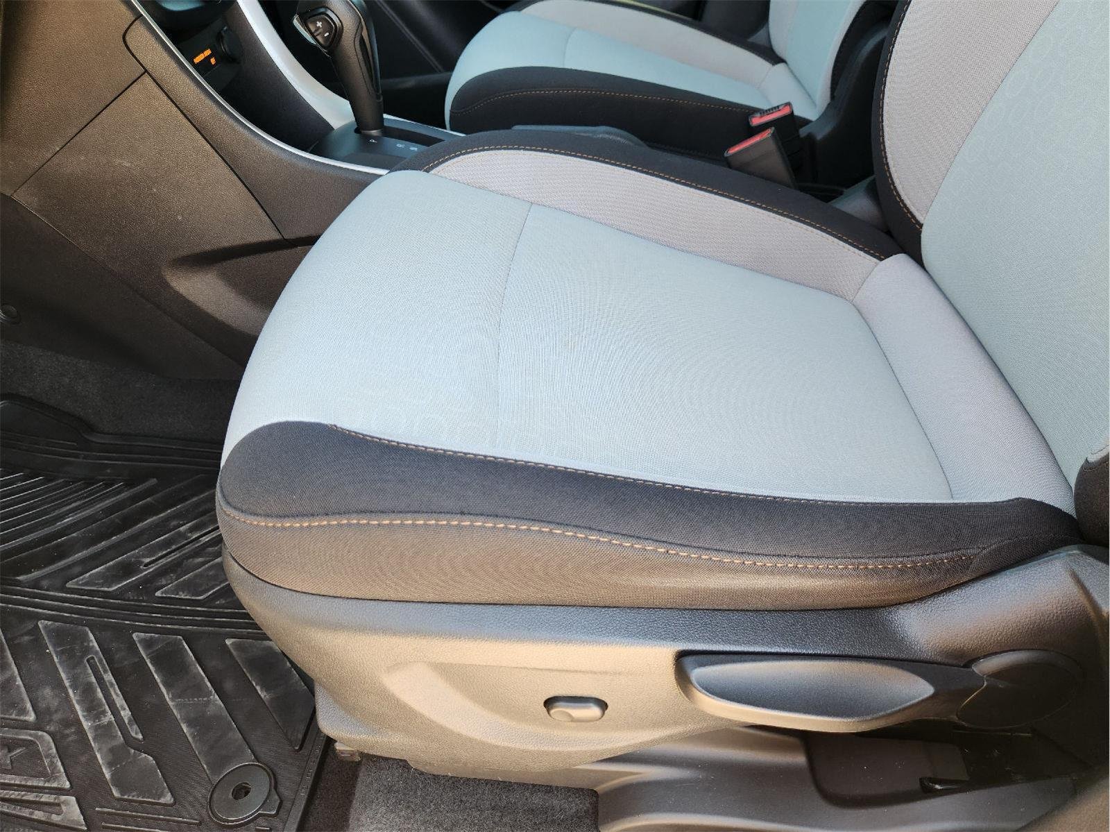 Used 2020 Chevrolet Trax LS w/ LPO, Cargo Package FWD image 22
