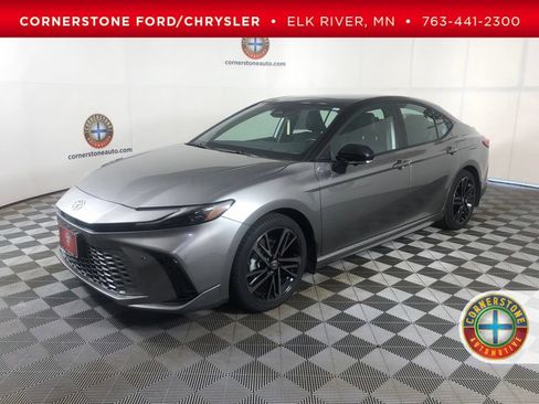 Used 2025 Toyota Camry XSE w/ Premium Plus Package AWD/4WD image 1
