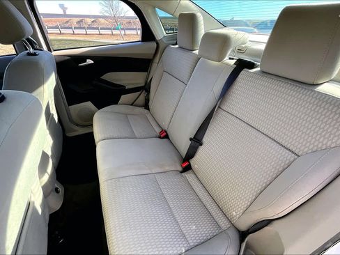 Used 2012 Ford Focus SEL image 20