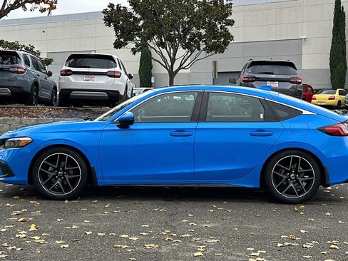 Used 2023 Honda Civic Sport image 7