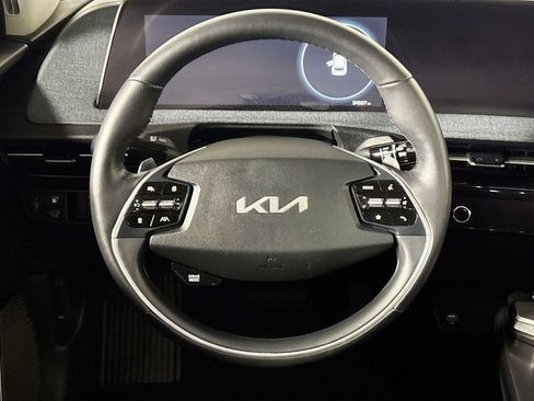 Certified 2023 Kia EV6 Wind image 14