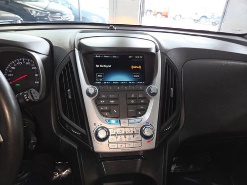 Used 2015 Chevrolet Equinox LT w/ Driver Convenience Package image 30