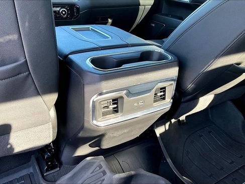 Used 2022 GMC Sierra 1500 SLT w/ SLT Premium Package image 13