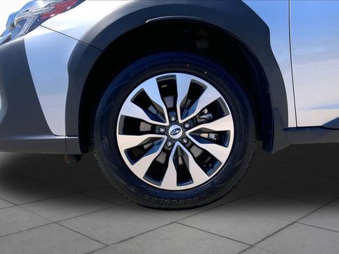 Used 2024 Subaru Outback Touring w/ Popular Package #2 AWD/4WD image 11