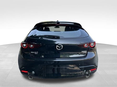 New 2026 MAZDA MAZDA3 Hatchback w/Premium Plus Pkg AWD/4WD image 4