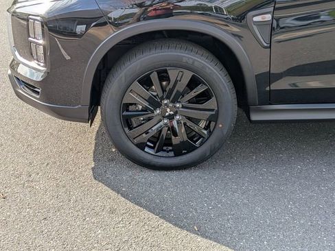 New 2026 Mitsubishi Outlander Sport LE image 10