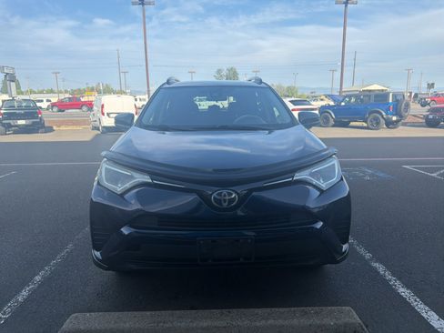 Used 2017 Toyota RAV4 LE w/ Carpet Mat Package AWD/4WD image 2