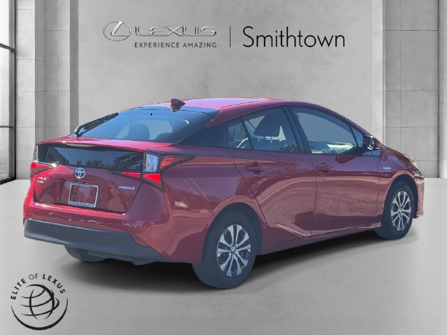 Used 2019 Toyota Prius LE AWD/4WD image 5