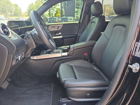 Certified 2021 Mercedes-Benz GLB 250 4MATIC image 10