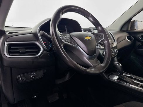 Used 2018 Chevrolet Equinox LT image 22