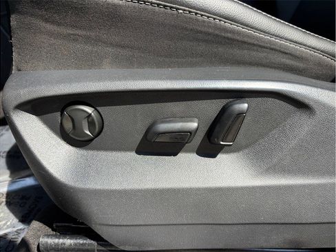 Used 2018 Volkswagen Atlas SE AWD/4WD image 18