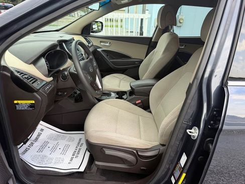 Used 2018 Hyundai Santa Fe Sport FWD image 11