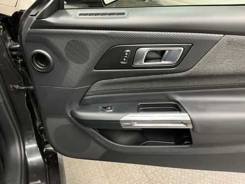 Used 2024 Ford Mustang GT RWD image 27