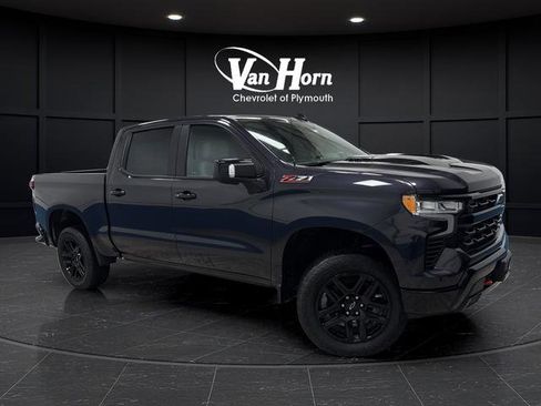 Used 2022 Chevrolet Silverado 1500 LT Trail Boss w/ LT Trail Boss Premium Package image 44