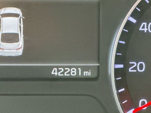 Used 2024 Kia Forte LXS image 15