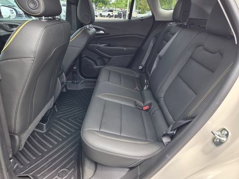 Used 2026 Chevrolet Trax ACTIV w/ Sunroof Package FWD image 6