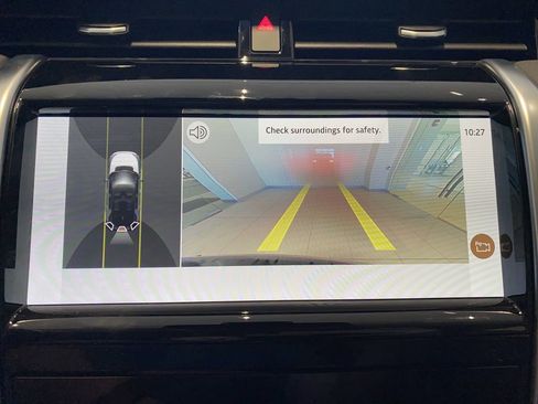 New 2023 Land Rover Discovery Sport SE image 22