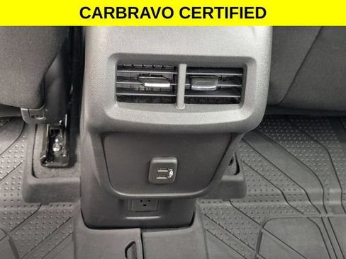 Certified 2024 Chevrolet Equinox LT FWD image 28