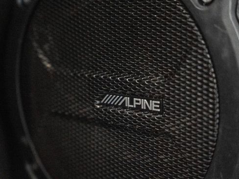 Used 2022 Jeep Wrangler Unlimited Rubicon 4xe w/ Cold Weather Group image 11