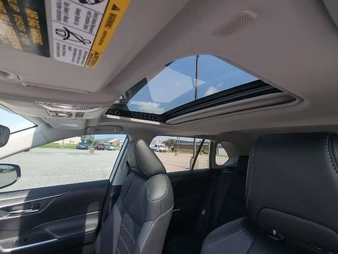 Used 2025 Toyota RAV4 XLE Premium w/ Weather Package FWD image 13