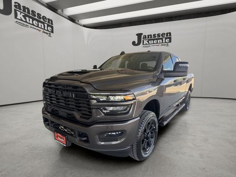 New 2026 RAM 2500 Tradesman AWD/4WD image 5