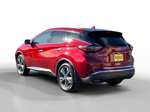 Used 2023 Nissan Murano Platinum w/ Cargo Package image 3
