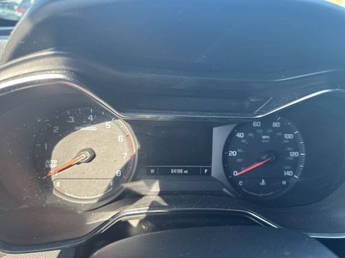 Used 2022 Chevrolet TrailBlazer LT w/ Driver Confidence Package FWD image 11