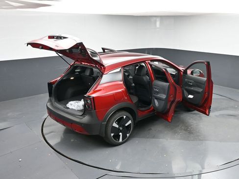 New 2026 Nissan Kicks SR image 48