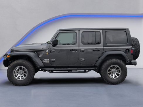 Used 2019 Jeep Wrangler Unlimited Sport S AWD/4WD image 3