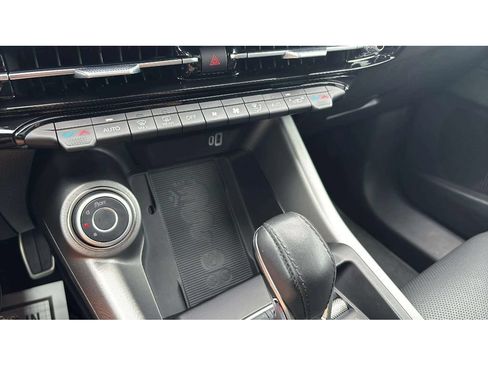 Used 2025 Alfa Romeo Tonale w/ Premium Package AWD/4WD image 19