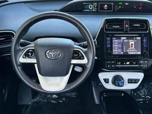 Used 2019 Toyota Prius Prime Plus image 11