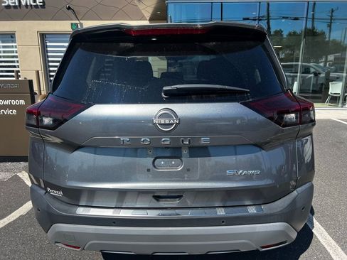 Used 2023 Nissan Rogue SV AWD/4WD image 6