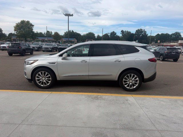Used 2018 Buick Enclave Essence w/ Trailering Package AWD/4WD image 11