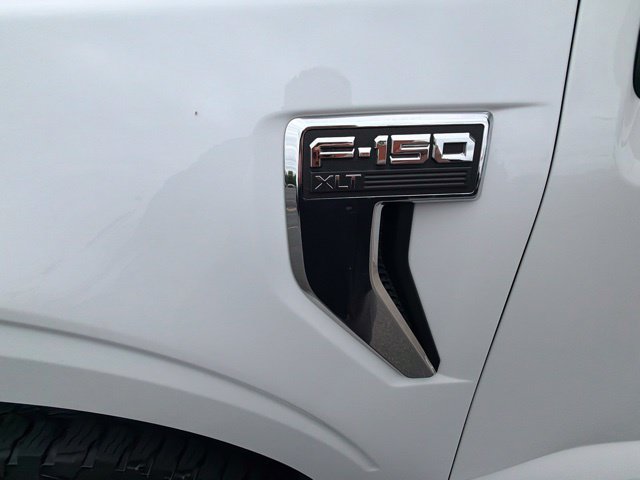 Used 2022 Ford F150 XLT w/ XTR Package AWD/4WD image 16