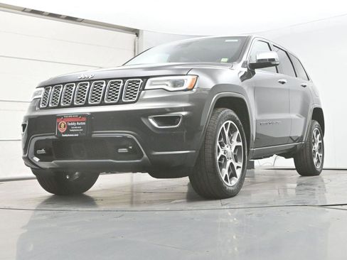 Used 2021 Jeep Grand Cherokee Overland image 29