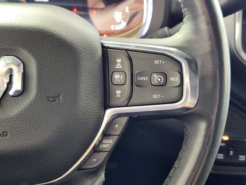 Used 2025 RAM 3500 Laramie w/ Towing Technology Group AWD/4WD image 19
