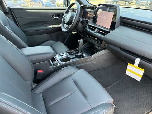Certified 2026 Subaru Outback Touring XT AWD/4WD image 24