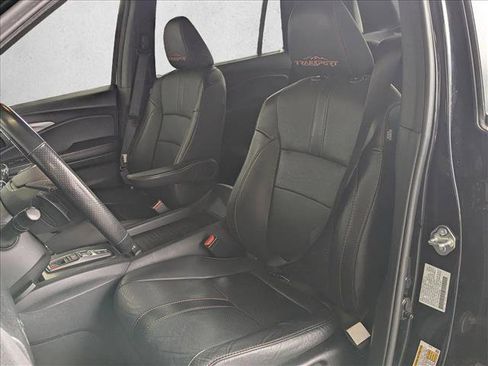 Used 2023 Honda Passport TrailSport image 16