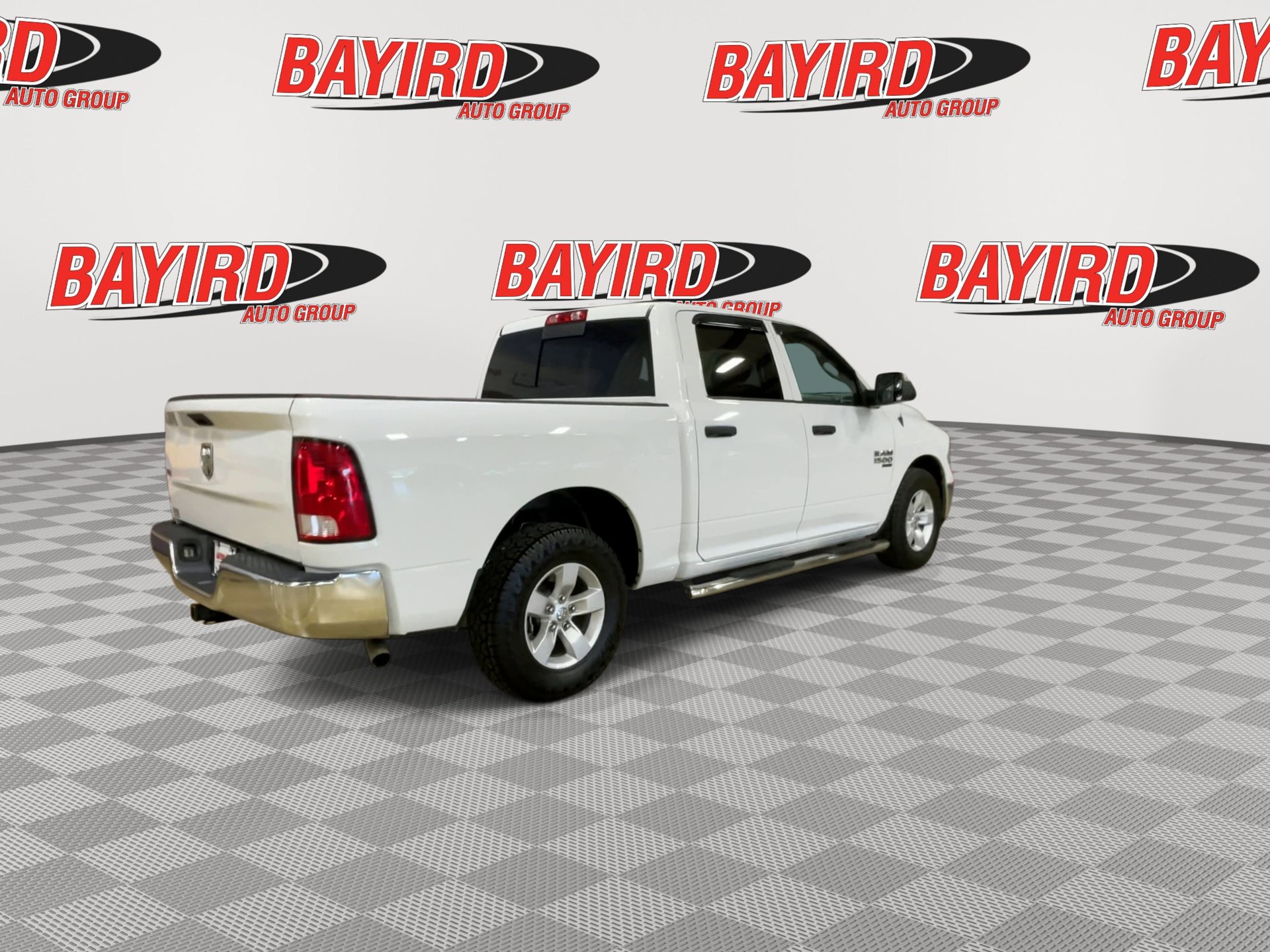 Used 2022 RAM 1500 Classic SLT w/ Trailer & Traction Group RWD image 8