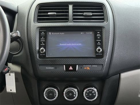 Used 2018 Mitsubishi Outlander Sport ES image 17