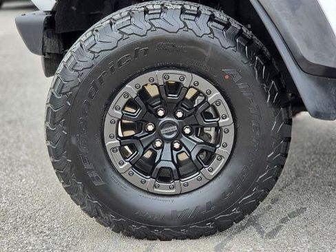 Certified 2024 Ford Bronco Raptor w/ Interior Carbon Fiber Pack 6 AWD/4WD image 10