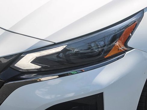 Used 2023 Nissan Altima 2.5 SR image 5