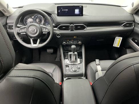 Used 2025 MAZDA CX-5 Carbon Edition image 4