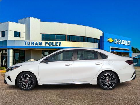 Used 2024 Kia Forte GT FWD image 2