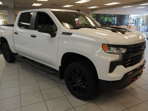 Used 2023 Chevrolet Silverado 1500 LT Trail Boss w/ Protection Package AWD/4WD image 13