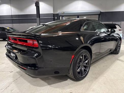 New 2026 Dodge Charger Scat Pack w/ Blacktop Package AWD/4WD image 8