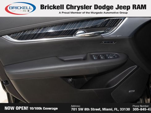 Used 2025 Cadillac XT6 Premium Luxury image 10