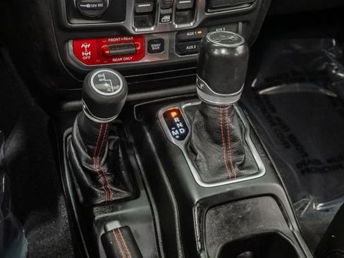 Used 2020 Jeep Wrangler Unlimited Rubicon AWD/4WD image 22