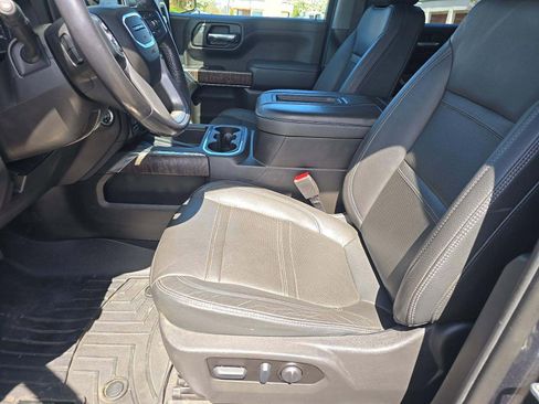 Used 2022 GMC Sierra 1500 Denali w/ Denali Reserve Package AWD/4WD image 3
