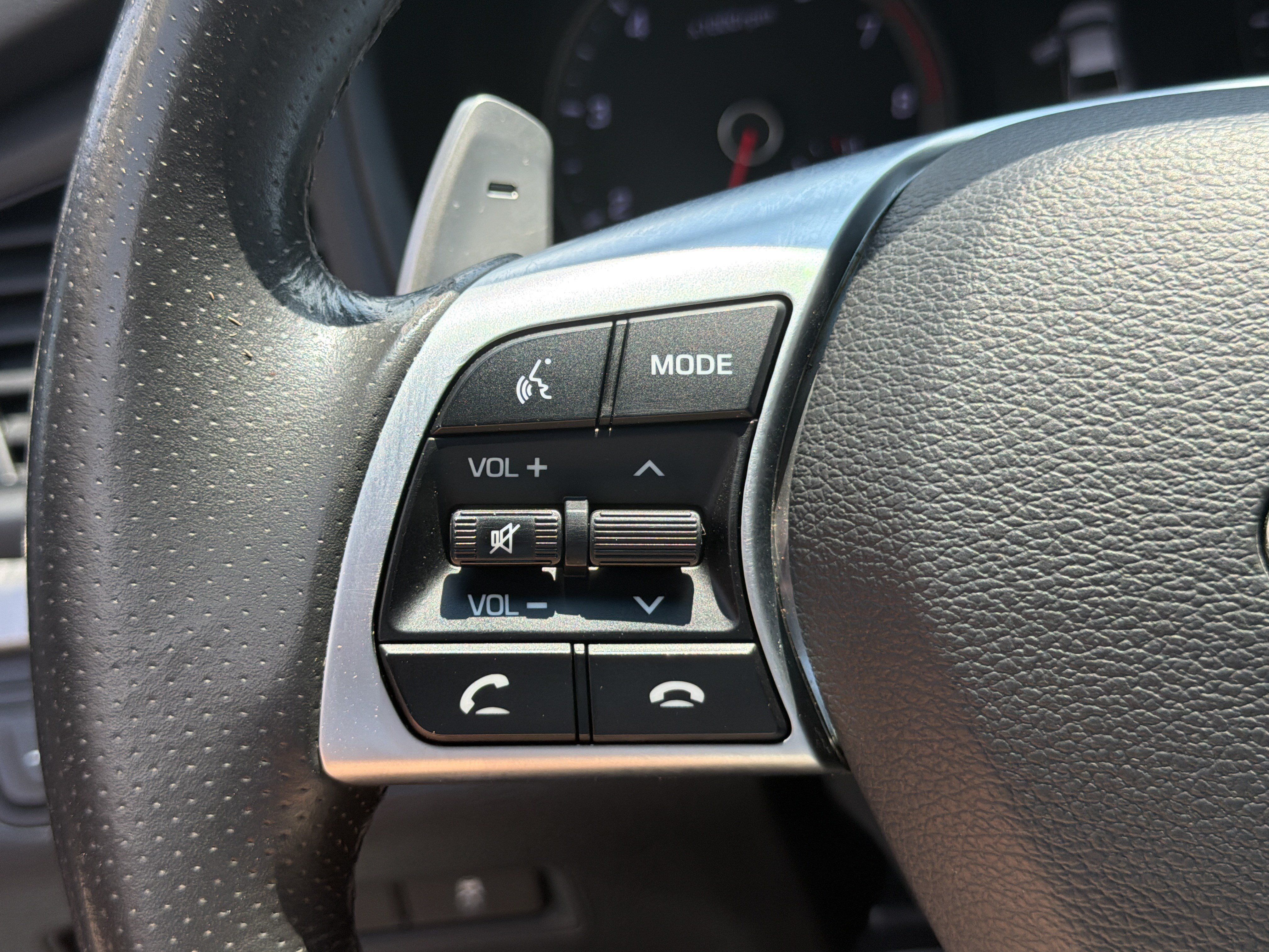 Used 2018 Hyundai Sonata Sport FWD image 25